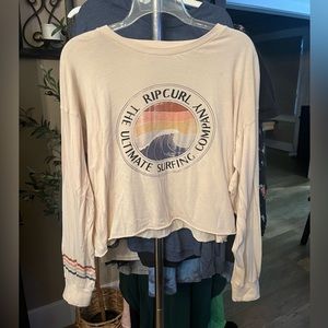 Rip Curl women’s long sleeve cropped graphic t-shirt, size small